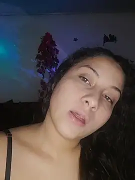 esmeralda jadees online show from March 14, 6:39 pm