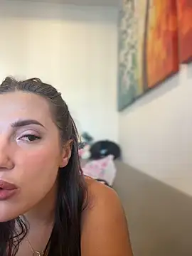 Snapshot of AleksandraRich chatting on January 9, 1:12 am AleksandraRich online show from January 9, 1:12 am