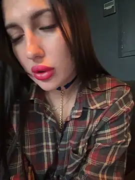AleksandraRich online show from March 21, 6:05 am