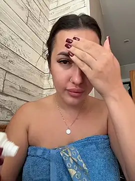 AleksandraRich online show from May 25, 1:16 am