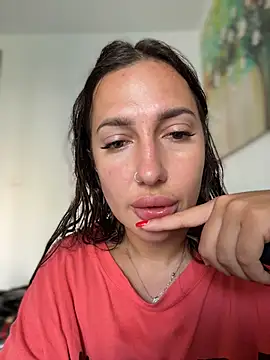 Snapshot of AleksandraRich chatting on March 3, 2:18 am AleksandraRich online show from March 3, 2:18 am