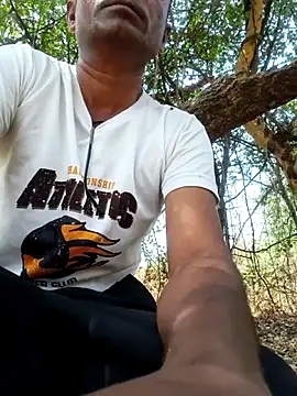 himvilohi08 online show from May 31, 5:02 am