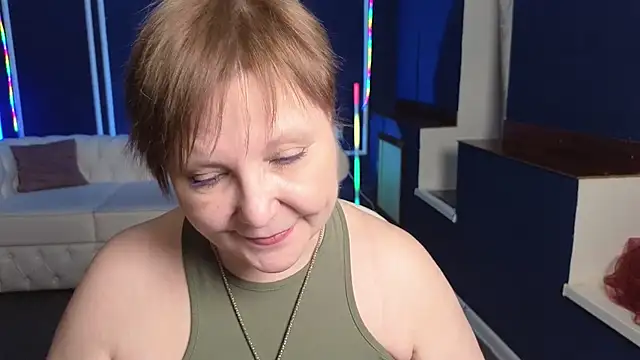 Snapshot of Kira_Kenet chatting on March 12, 10:28 pm Kira Kenet online show from March 12, 10:28 pm