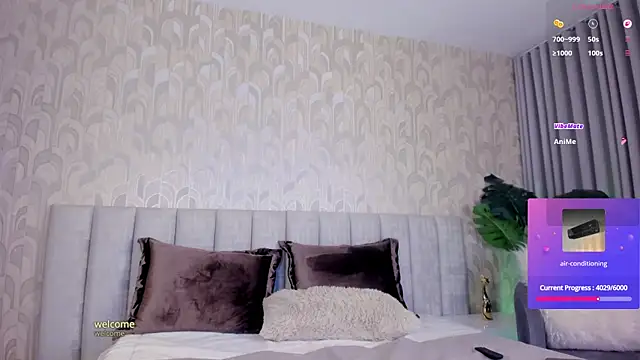 Snapshot of candyred88_ chatting on July 6, 3:35 am candyred88 online show from July 6, 3:35 am