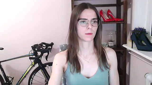 love megi online show from February 2, 4:06 pm