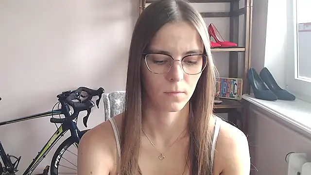 Snapshot of love_megi chatting on July 6, 1:29 pm love megi online show from July 6, 1:29 pm