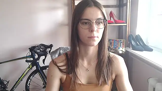 Snapshot of love_megi chatting on July 2, 1:39 pm love megi online show from July 2, 1:39 pm