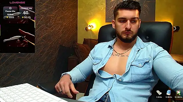 Snapshot of MatiasDean chatting on September 15, 5:19 am MatiasDean online show from September 15, 5:19 am