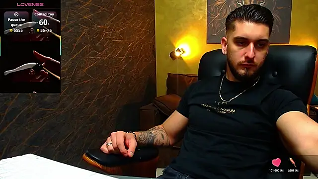 Snapshot of MatiasDean chatting on October 7, 5:08 am MatiasDean online show from October 7, 5:08 am
