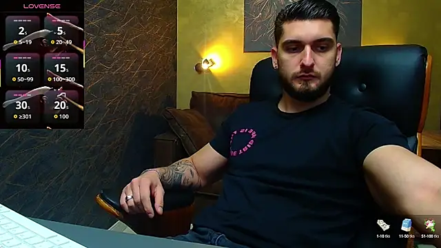 Snapshot of MatiasDean chatting on September 21, 5:01 am MatiasDean online show from September 21, 5:01 am