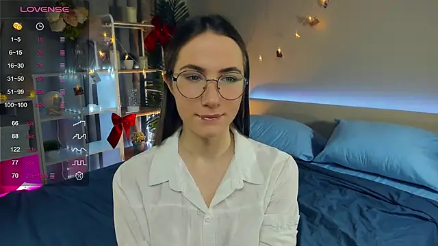 Kira mindnes online show from March 21, 7:13 pm