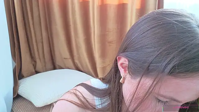 Kira mindnes online show from March 23, 6:24 am