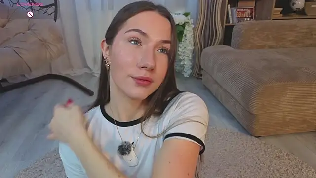 Kira mindnes online show from November 21, 6:12 am