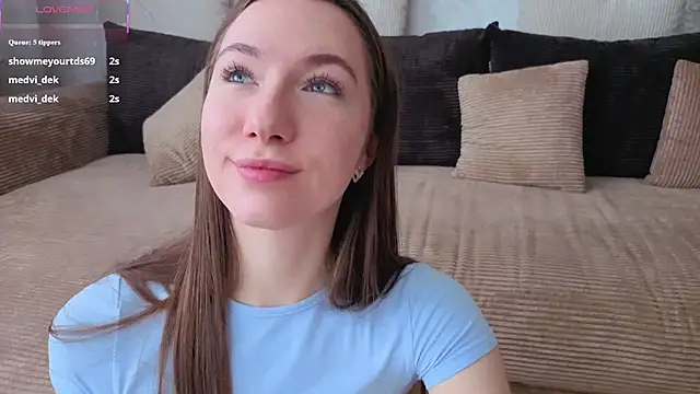 Kira mindnes online show from April 23, 6:31 am