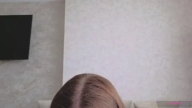 Kira mindnes online show from March 25, 6:02 am