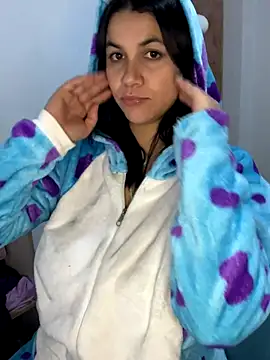 roldanmary online show from September 21, 3:55 am