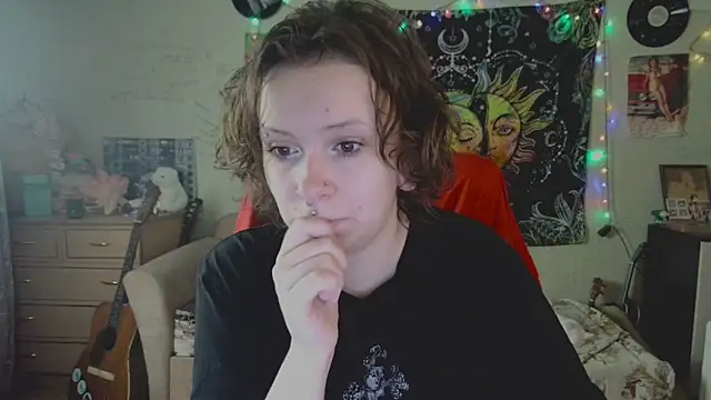 Snapshot of Lil_foxxx chatting on September 23, 11:06 am Lil foxxx online show from September 23, 11:06 am