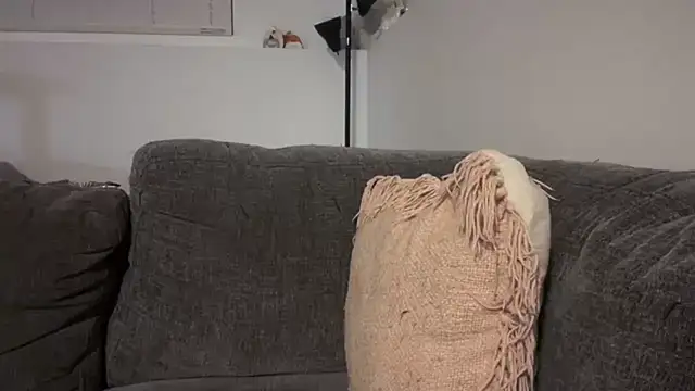 Snapshot of krystenxox chatting on November 1, 4:52 am krystenxox online show from November 1, 4:52 am