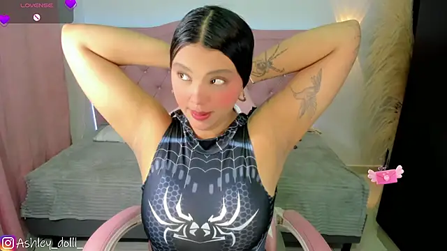 Snapshot of Ashley_dolll chatting on July 14, 9:10 pm Ashley dolll online show from July 14, 9:10 pm