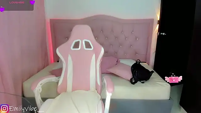 Ashley dolll online show from May 16, 8:52 pm
