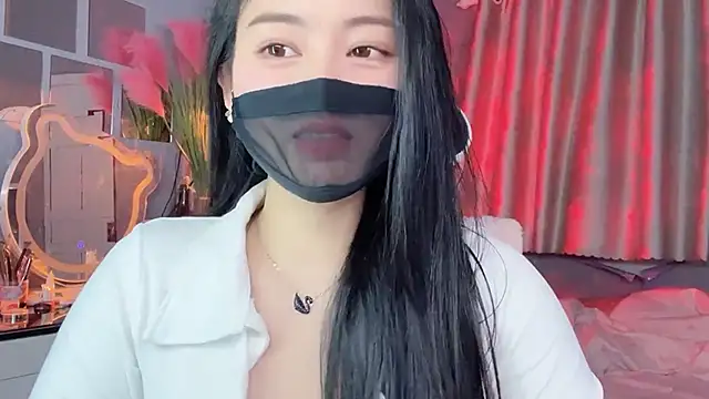 Snapshot of MI_KA22 chatting on October 24, 7:18 am MI KA22 online show from October 24, 7:18 am