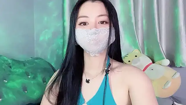 Snapshot of MI_KA22 chatting on October 10, 4:52 pm MI KA22 online show from October 10, 4:52 pm
