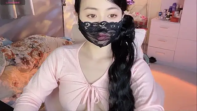 Snapshot of MI_KA22 chatting on March 18, 7:22 am MI KA22 online show from March 18, 7:22 am