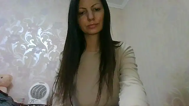 Snapshot of AliseWats chatting on February 14, 6:52 pm AliseWats online show from February 14, 6:52 pm