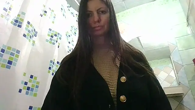 AliseWats online show from January 17, 6:22 pm