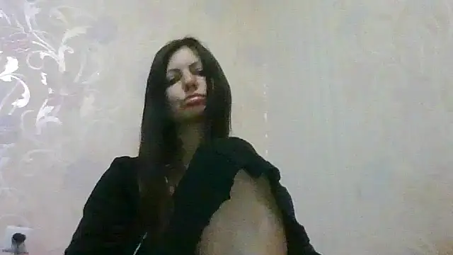 Snapshot of AliseWats chatting on September 13, 5:57 pm AliseWats online show from September 13, 5:57 pm