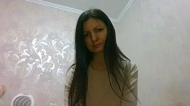 Snapshot of AliseWats chatting on February 18, 4:47 pm AliseWats online show from February 18, 4:47 pm