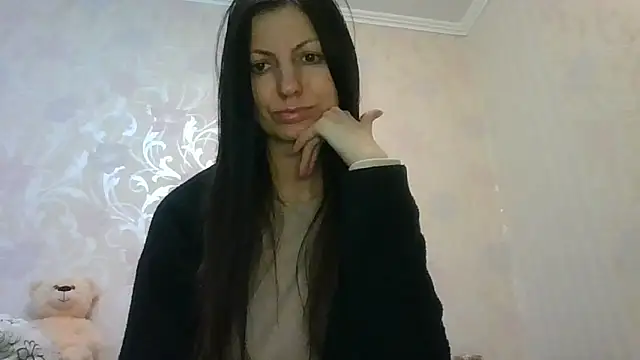 AliseWats online show from April 13, 9:19 pm