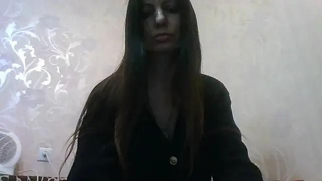 Snapshot of AliseWats chatting on October 28, 7:13 pm AliseWats online show from October 28, 7:13 pm