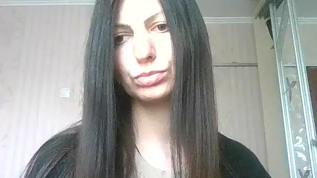 Snapshot of AliseWats chatting on March 22, 11:42 am AliseWats online show from March 22, 11:42 am