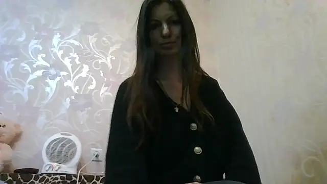 Snapshot of AliseWats chatting on October 24, 8:30 pm AliseWats online show from October 24, 8:30 pm