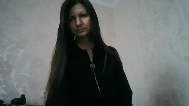 Snapshot of AliseWats chatting on September 29, 2:12 pm AliseWats online show from September 29, 2:12 pm