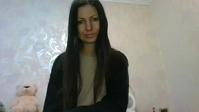 AliseWats online show from April 12, 8:12 pm