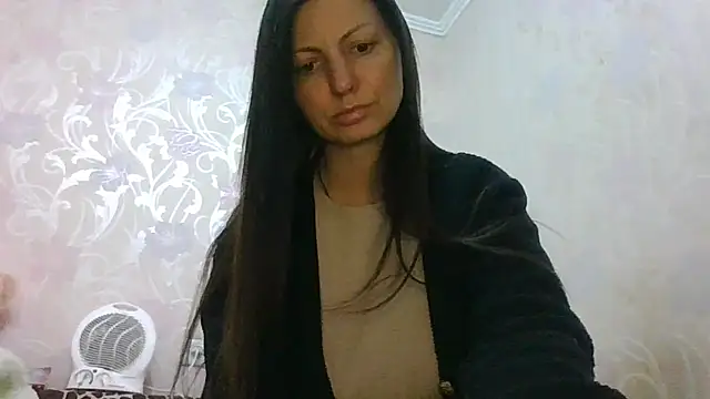 Snapshot of AliseWats chatting on February 17, 8:50 pm AliseWats online show from February 17, 8:50 pm