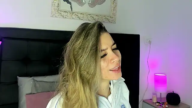 Lola Blondie online show from October 28, 12:26 pm