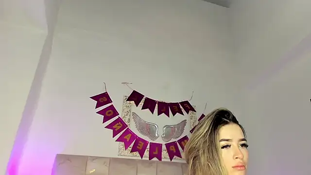 Lola Blondie online show from December 16, 12:31 pm