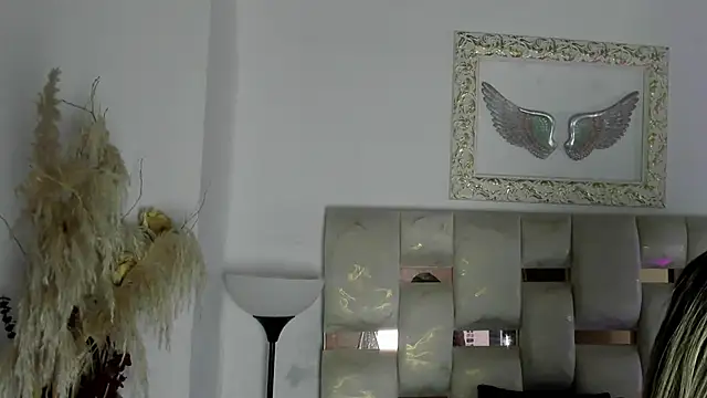 Lola Blondie online show from January 9, 12:12 pm