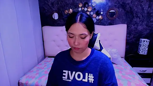 Snapshot of _LiilyWong chatting on September 20, 5:01 am LiilyWong online show from September 20, 5:01 am