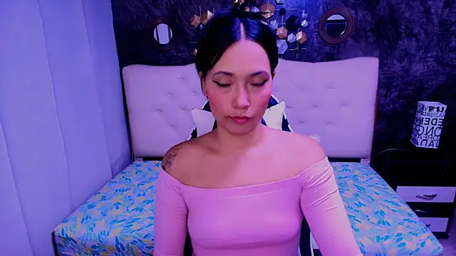 Snapshot of _LiilyWong chatting on September 21, 5:45 am LiilyWong online show from September 21, 5:45 am