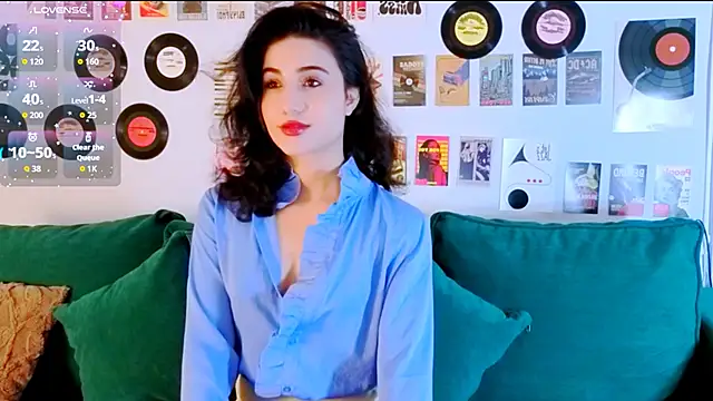 Maya Rogerss online show from May 29, 2:56 pm