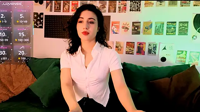 Maya Rogerss online show from April 10, 2:46 pm