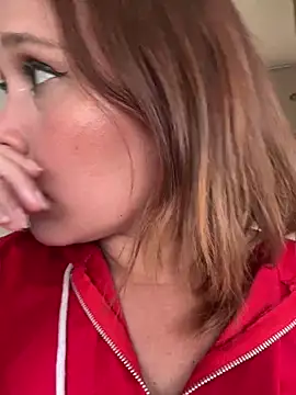 Snapshot of SophiaQueens chatting on February 26, 7:47 pm SophiaQueens online show from February 26, 7:47 pm