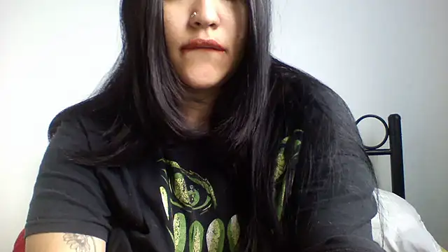Snapshot of Harris_Annie chatting on October 10, 5:14 pm Harris Annie online show from October 10, 5:14 pm