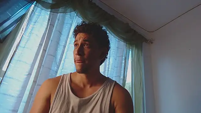 chicoinhibido online show from March 31, 9:06 pm