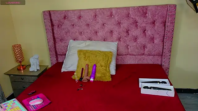 sweet  thang online show from June 14, 6:36 am