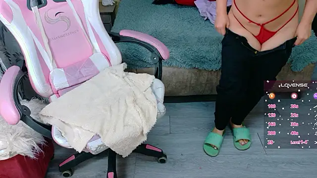 sweet  thang online show from March 27, 8:11 am